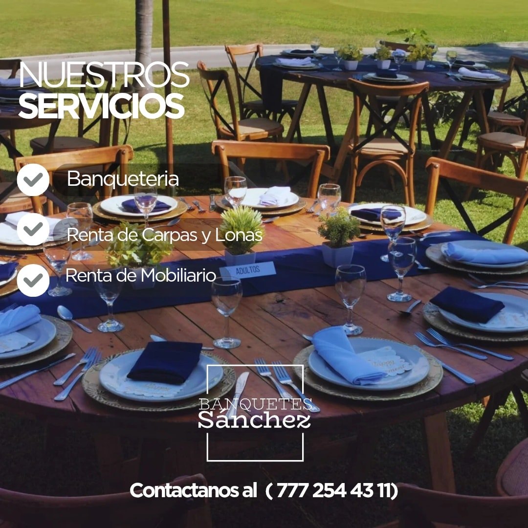 Mesa elegante montada para evento